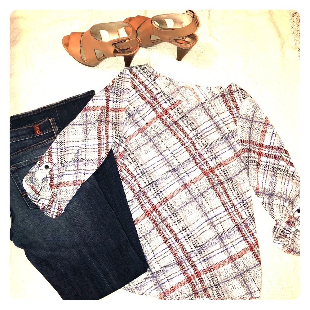 Silk and Rayon “skies are Blue” 3/4 sleeve blouse